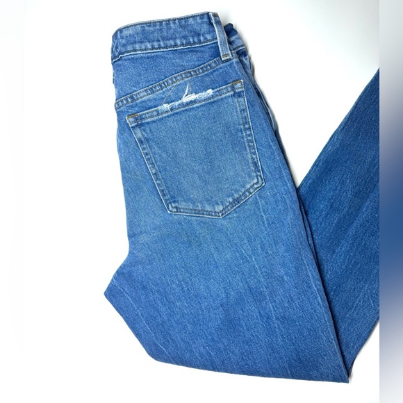 Abercrombie & Fitch Women’s High Rise Curve Love Mom Jeans Size- 6 Regular - Picture 9 of 10